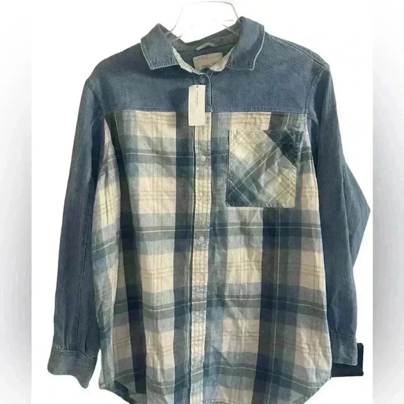 American Eagle NWT Oversized Plaid Chambray Shacket Size Large - Picture 1 of 10